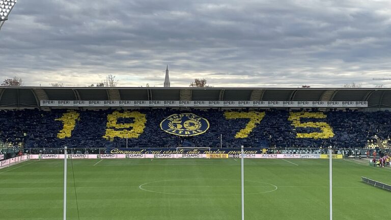 Modena — Modena-Cesena 3-0, Belotti sfrutta il rosso a Fiori e decide tutto prima dell’intervallo