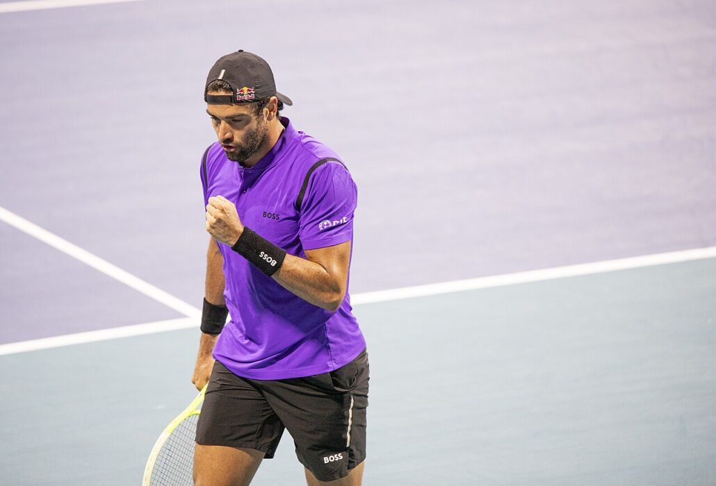Matteo Berrettini — Berrettini rimonta Davidovich a Tokyo, il tie-break cambia la partita